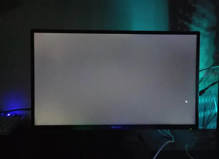 液晶顯示器漏光怎么辦