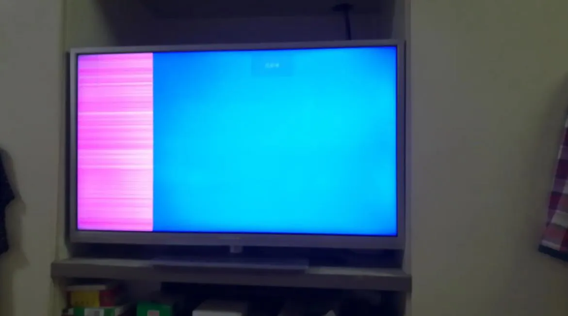 電視機(jī)屏幕砸壞能修嗎