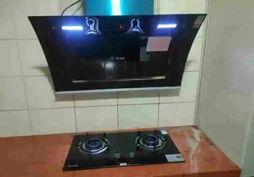 油煙機轉的方向不對怎么辦