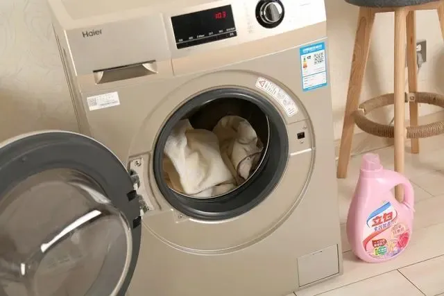 海爾洗衣機漏水怎么回事