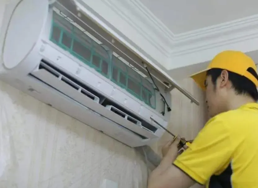 空調(diào)清洗后還有異味怎么回事