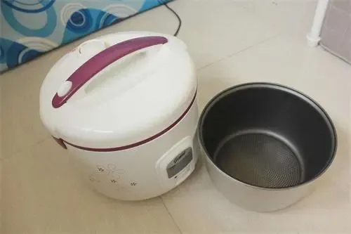 電飯煲出現e4怎么辦