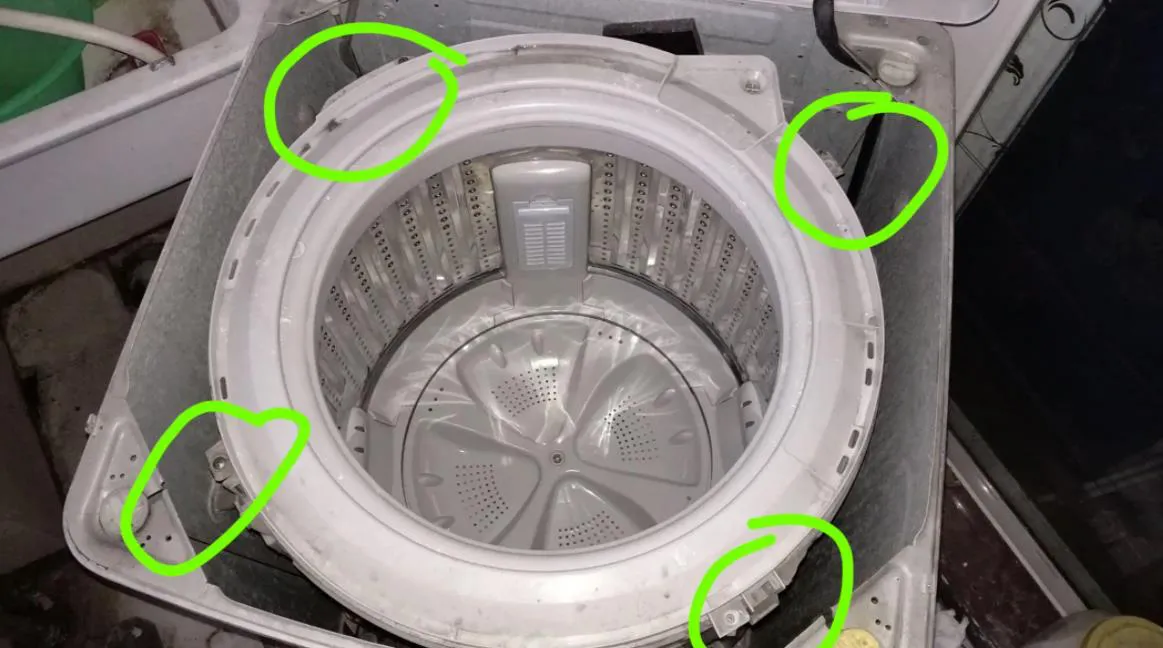 普通洗衣機蓋子怎么修