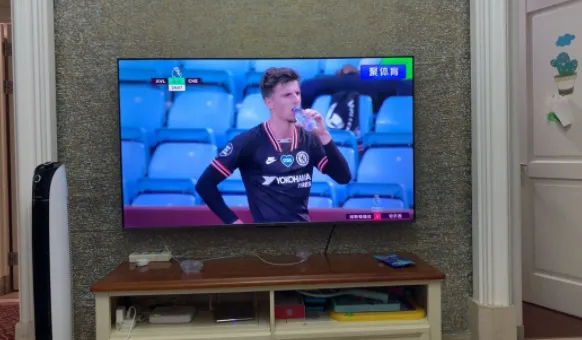 電視機光線暗怎么回事