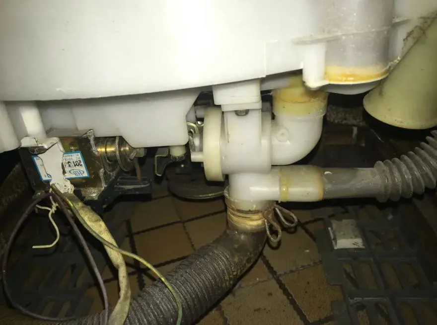 洗衣機沒出水怎么回事