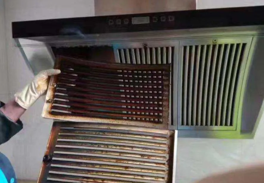 油煙機(jī)電機(jī)震動大怎么辦