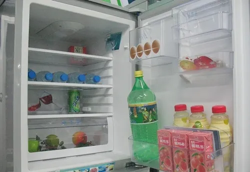 冰箱冷藏室有水怎么辦