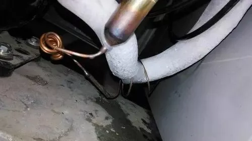 冰箱回管結(jié)霜怎么修