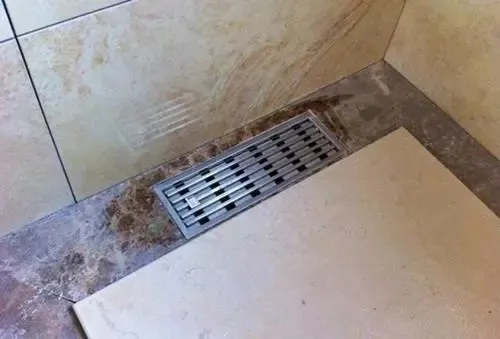 廁所地漏不通怎么辦