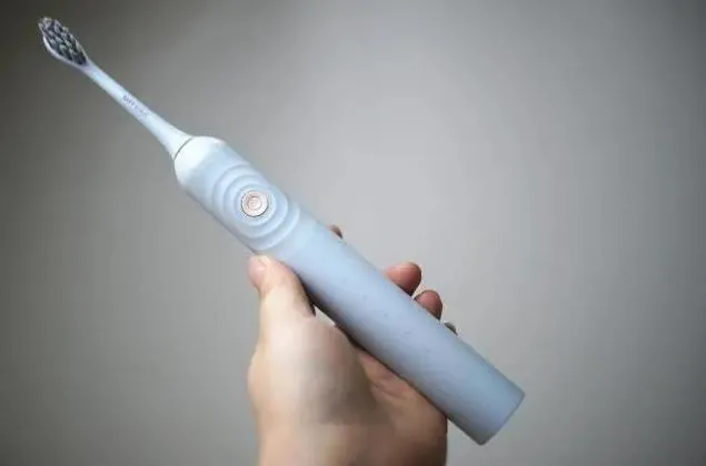 電動牙刷怎么用