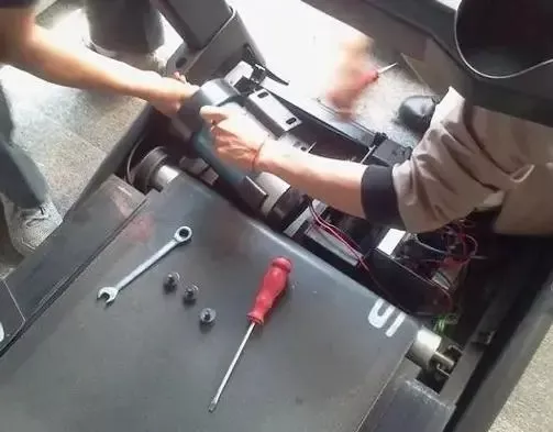 跑步機面板按鍵失靈怎么辦