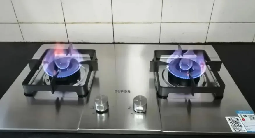 燃氣灶點火不勻怎么辦