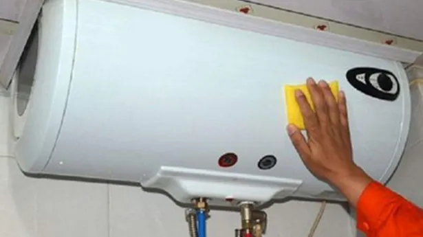熱水器流出黃銹怎么辦