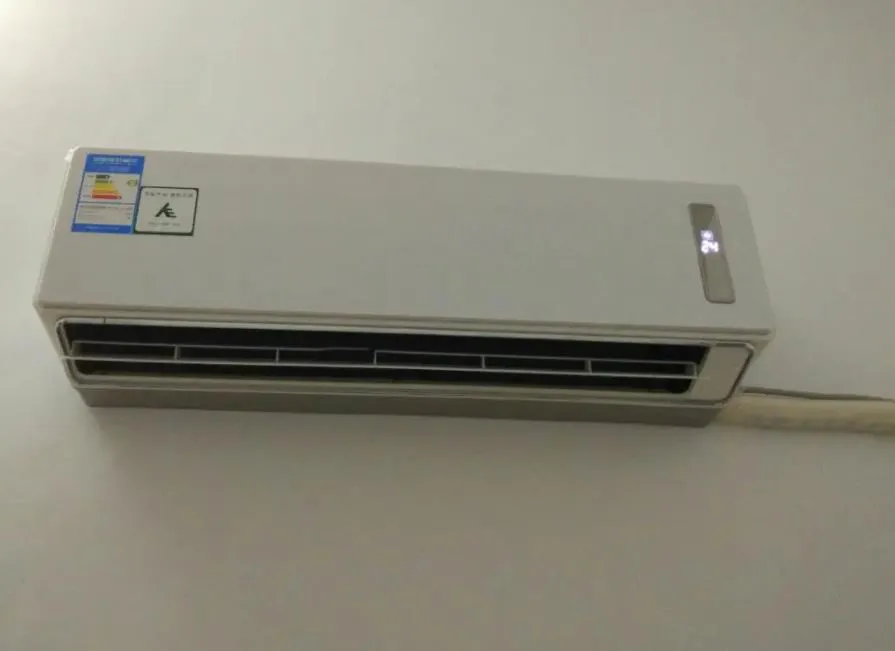 空調制熱先出熱風后出冷風