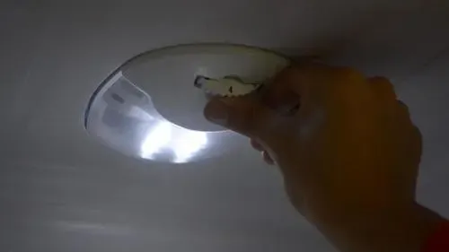 電冰箱積水怎么處理