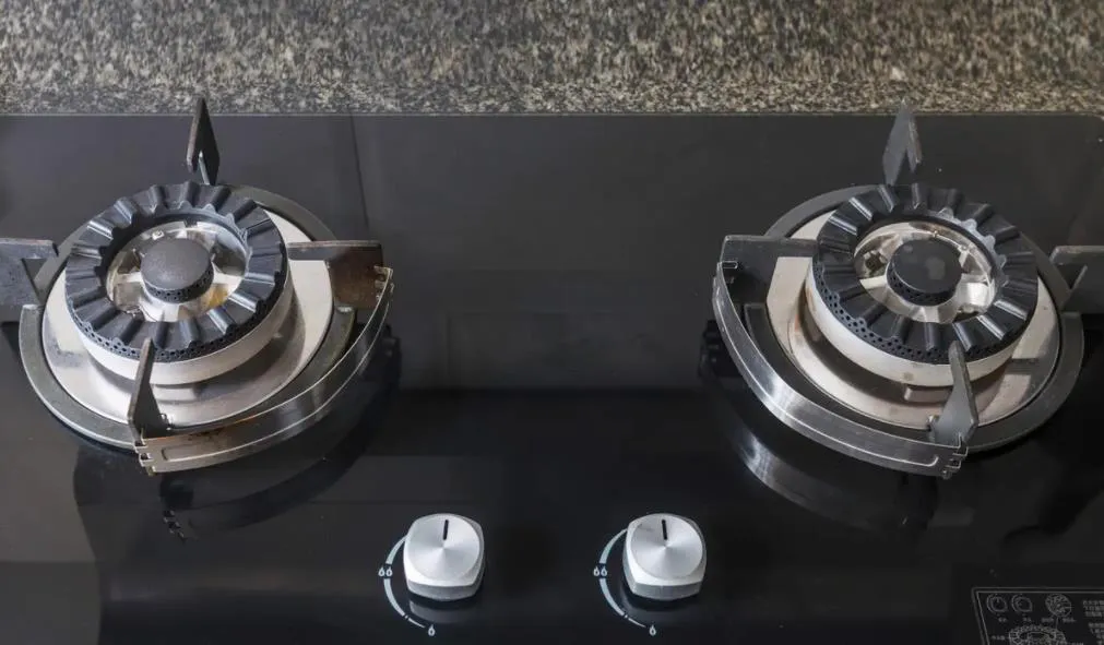 燃氣灶有聲音沒火花怎么辦