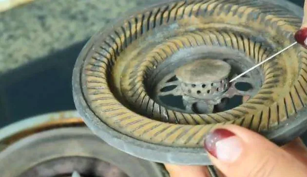 燃氣灶老熄火怎么辦