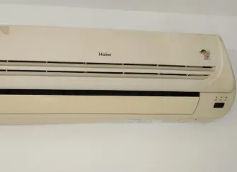 海爾空調制熱時老是停