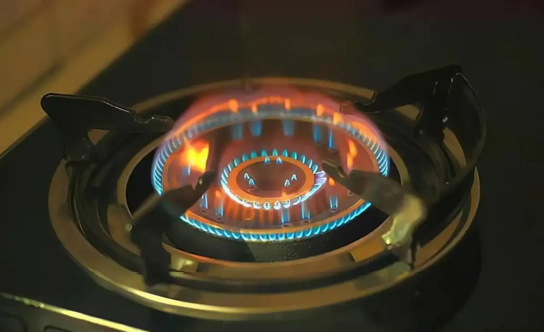 燃?xì)庠顑?nèi)火蓋壞了怎么辦