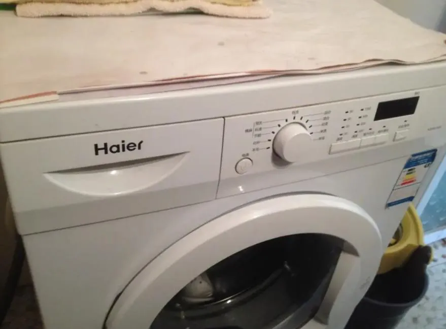 全自動洗衣機脫不干水