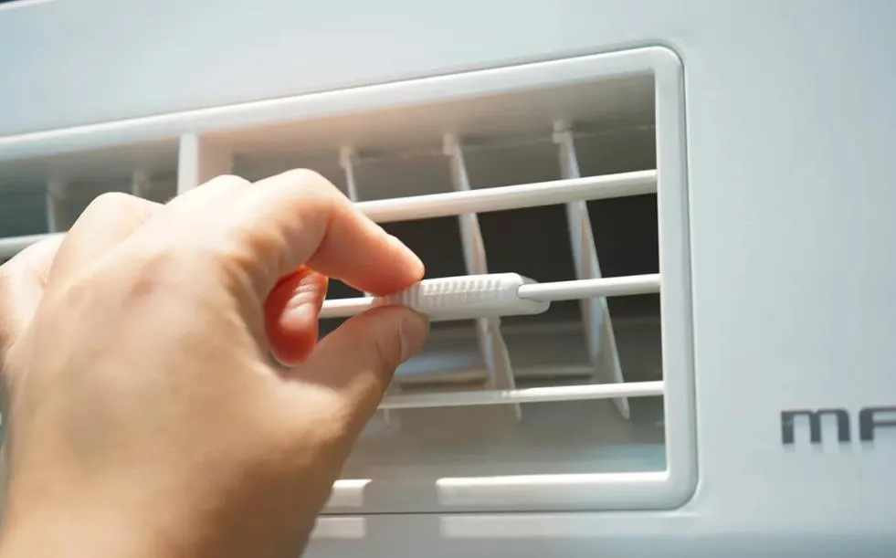 空調(diào)的風(fēng)向調(diào)什么方向最好