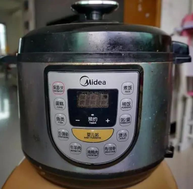 電壓力鍋e0怎么修理