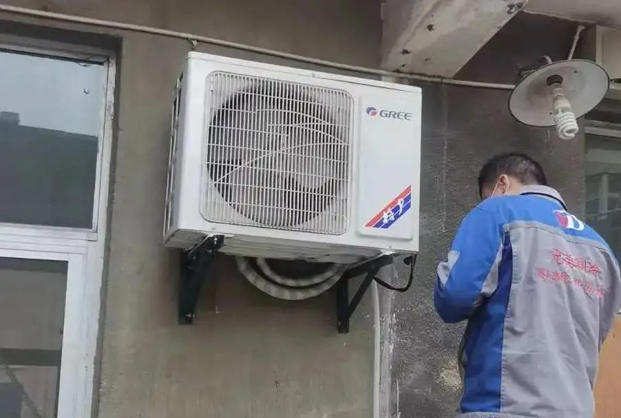 空調制冷外機一直轉嗎