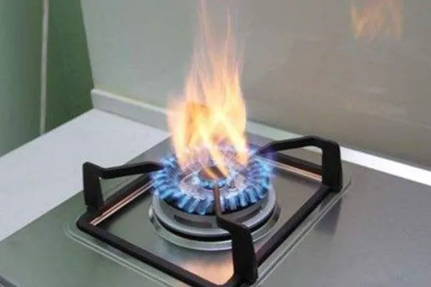 燃氣灶面板爆裂怎么辦