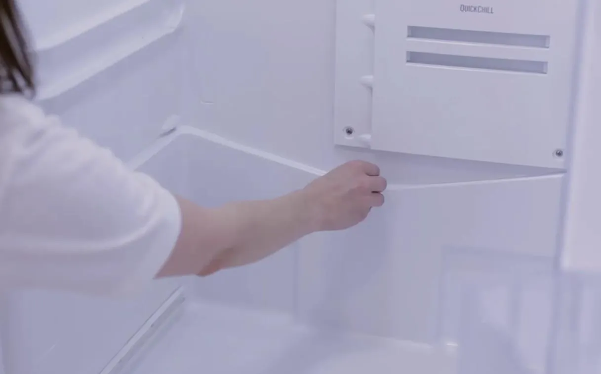 冰箱出水口堵了怎么辦