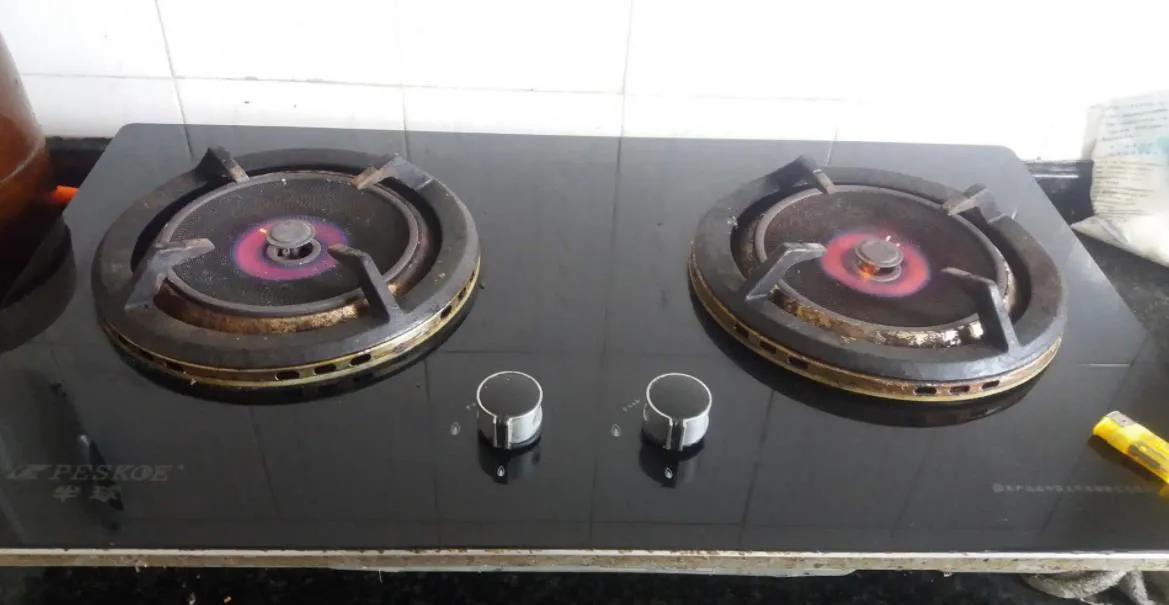 燃氣灶不供氣怎么修理
