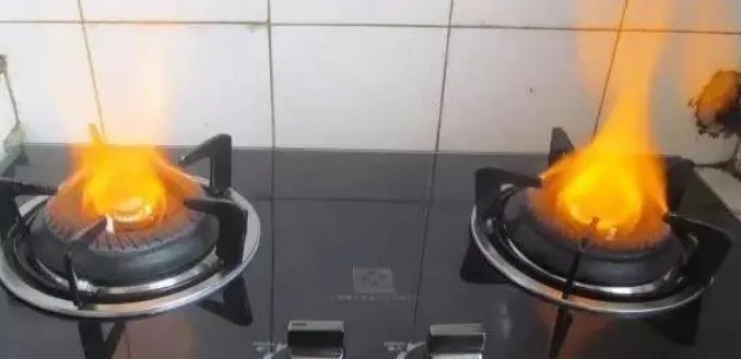燃氣灶的火是紅色的怎么辦
