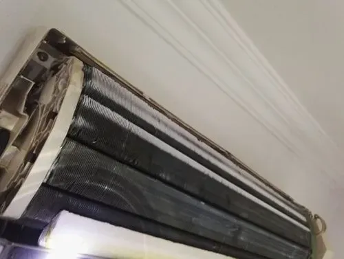 空調結冰漏水怎么辦