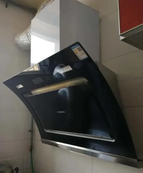 家里的油煙機(jī)排煙不好怎么辦