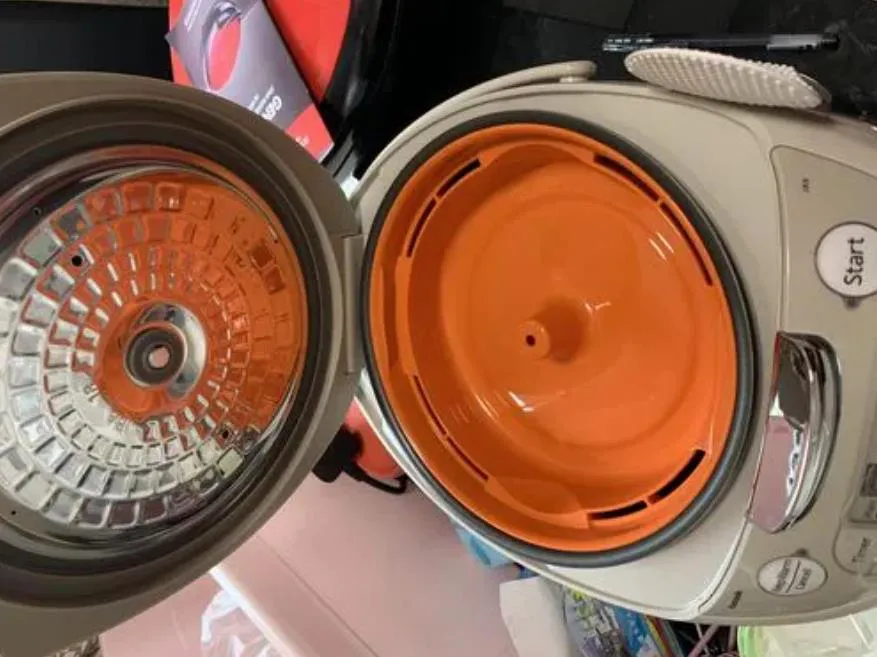 電飯煲底盤進水怎么辦