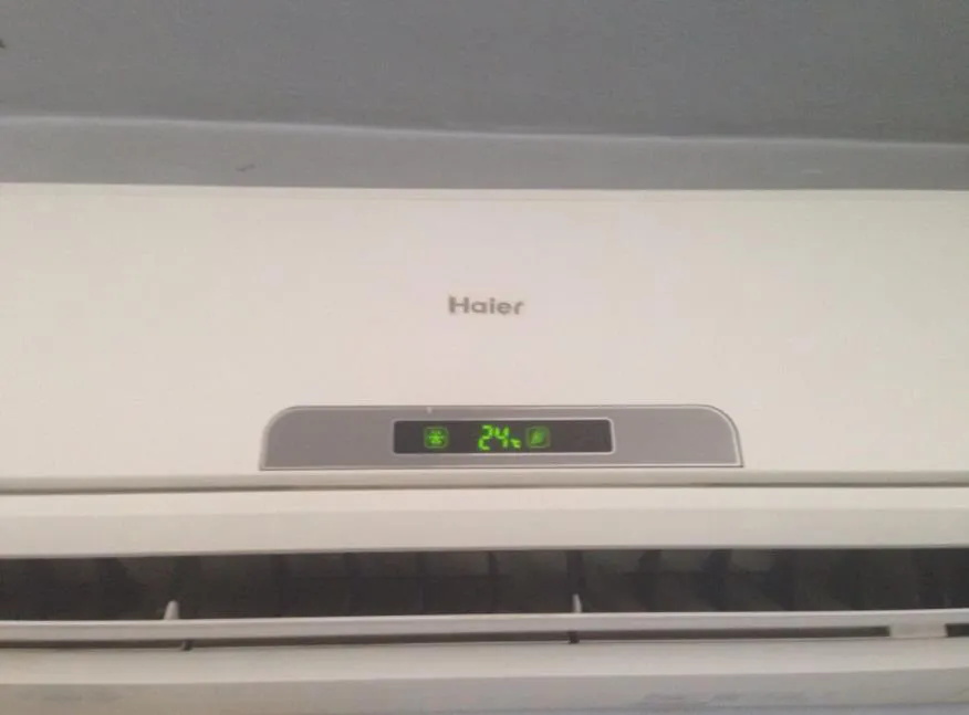 海爾空調控制器一直閃