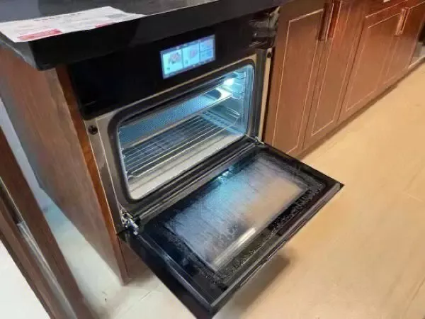 美的烤箱門(mén)縫漏氣怎么修