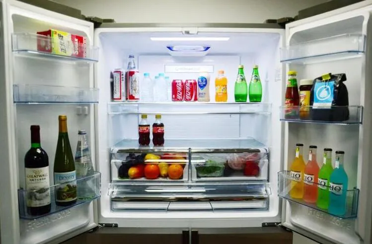 冰箱下面好多水怎么辦