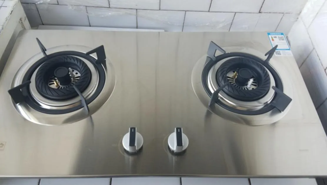 燃?xì)庠畈讳P鋼燒黑了怎么辦