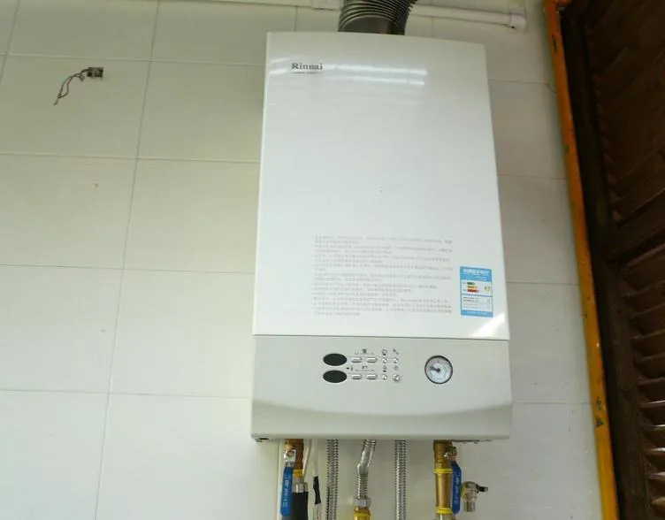 壁掛爐燒暖氣停水怎么辦