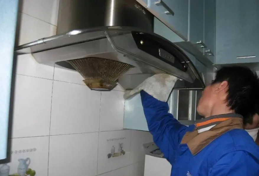 修油煙機(jī)多少錢