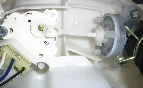 滾筒洗衣機開關怎么維修