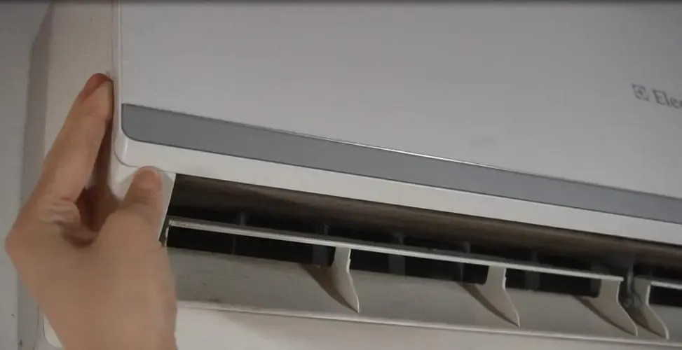 新空調(diào)有異味怎么處理