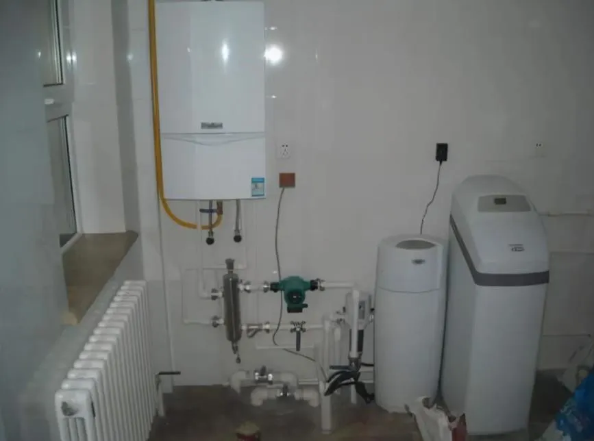 壁掛爐供暖一直在燒怎么辦