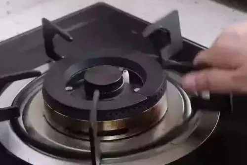 燃氣灶電子打火針斷了怎么辦