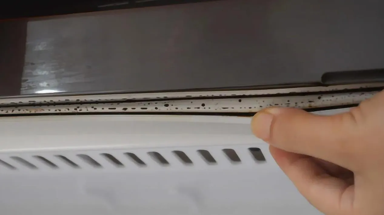 冰箱外殼臟了怎么清洗