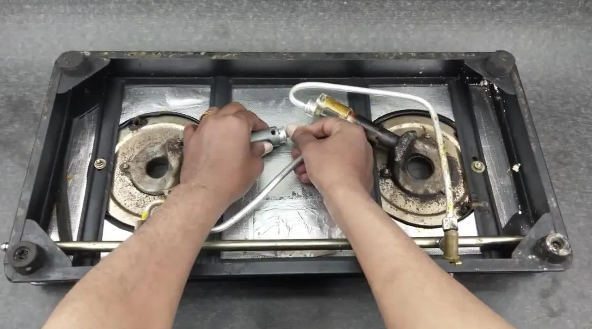 燃?xì)庠畈淮蚧鹆嗽趺葱蘩?></a></div>
                    <div   id=