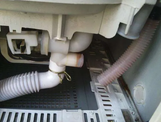 冰柜管道堵塞怎么清洗