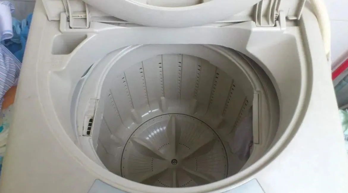 洗衣機桶轉不動怎么回事