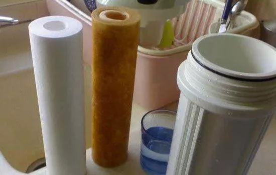 凈水器凈水從廢水漏出怎么辦