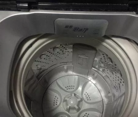 海信洗衣機抖動怎么處理